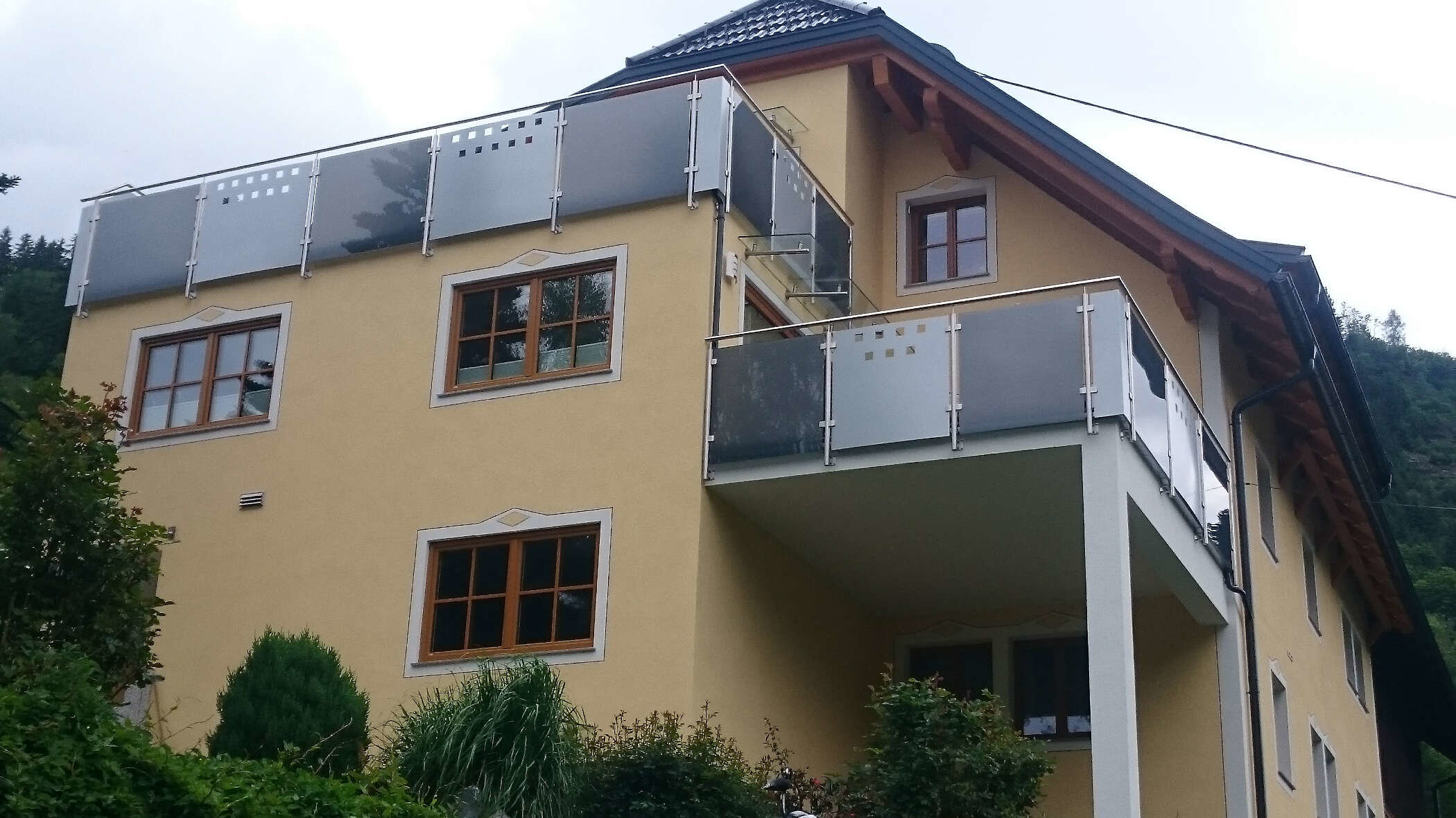 Glas-Balkon von CS Powermetall