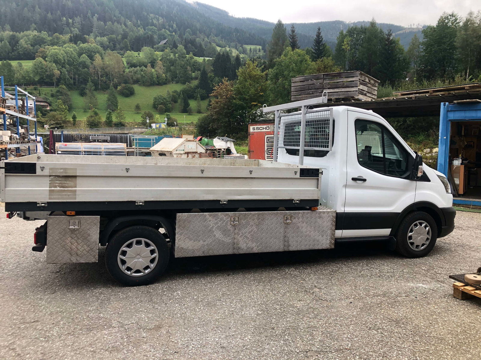 Pick-Up-Aufbau von CS Powermetall